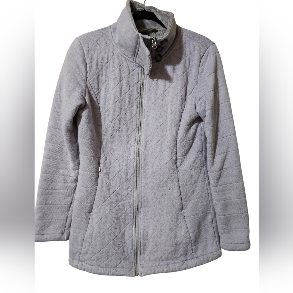 The North Face Women's Light Gray Quilted Puffer Jacket. Size M.